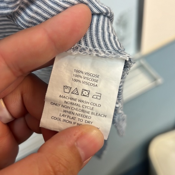 O’neil Top - Picture 4 of 4